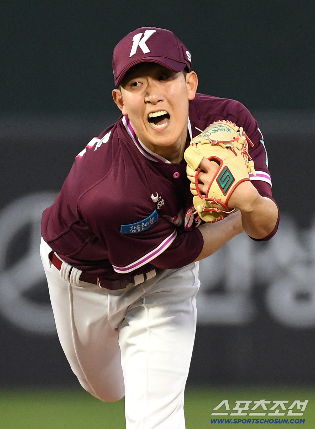 29일 부산 사직야구장에서 열린 롯데와 키움의 경기. 선발 투구하고 있는 키움 오석주. 부산=송정헌 기자 songs@sportschosun.com/2026.04.29/