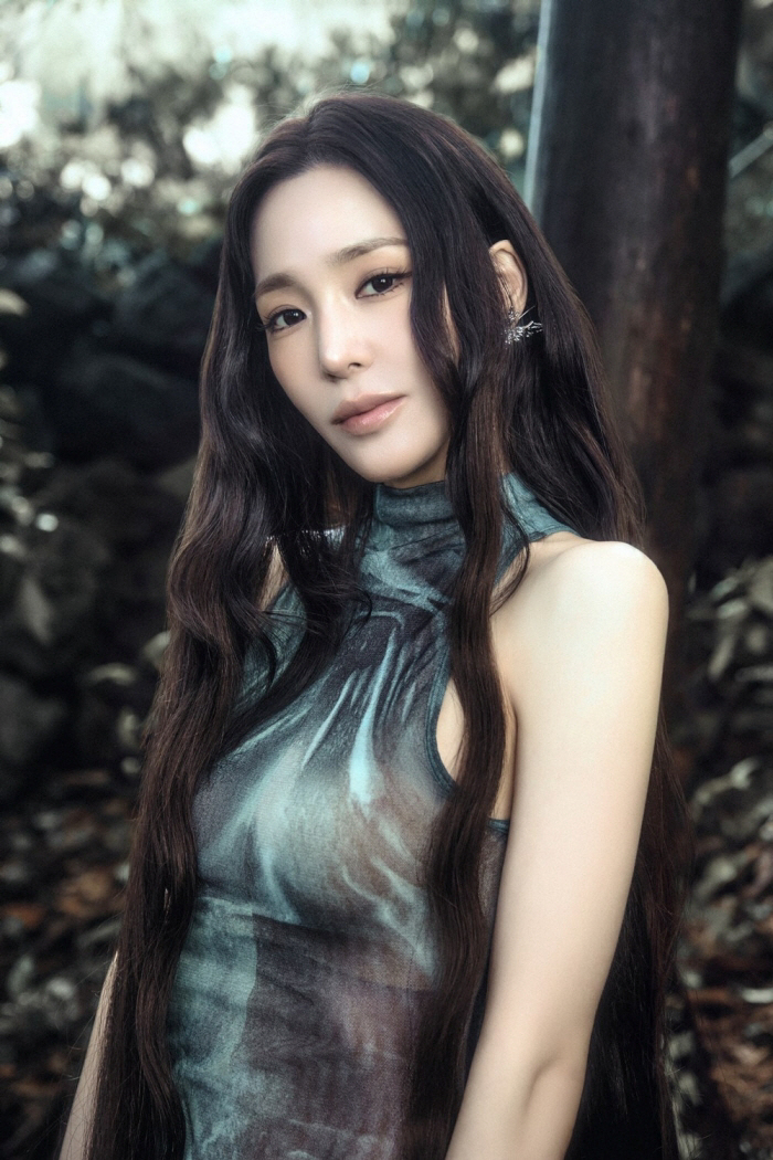 티파니, 속 훤히 비치는 시스루..♥변요한도 놀랄 '파격 비주얼'