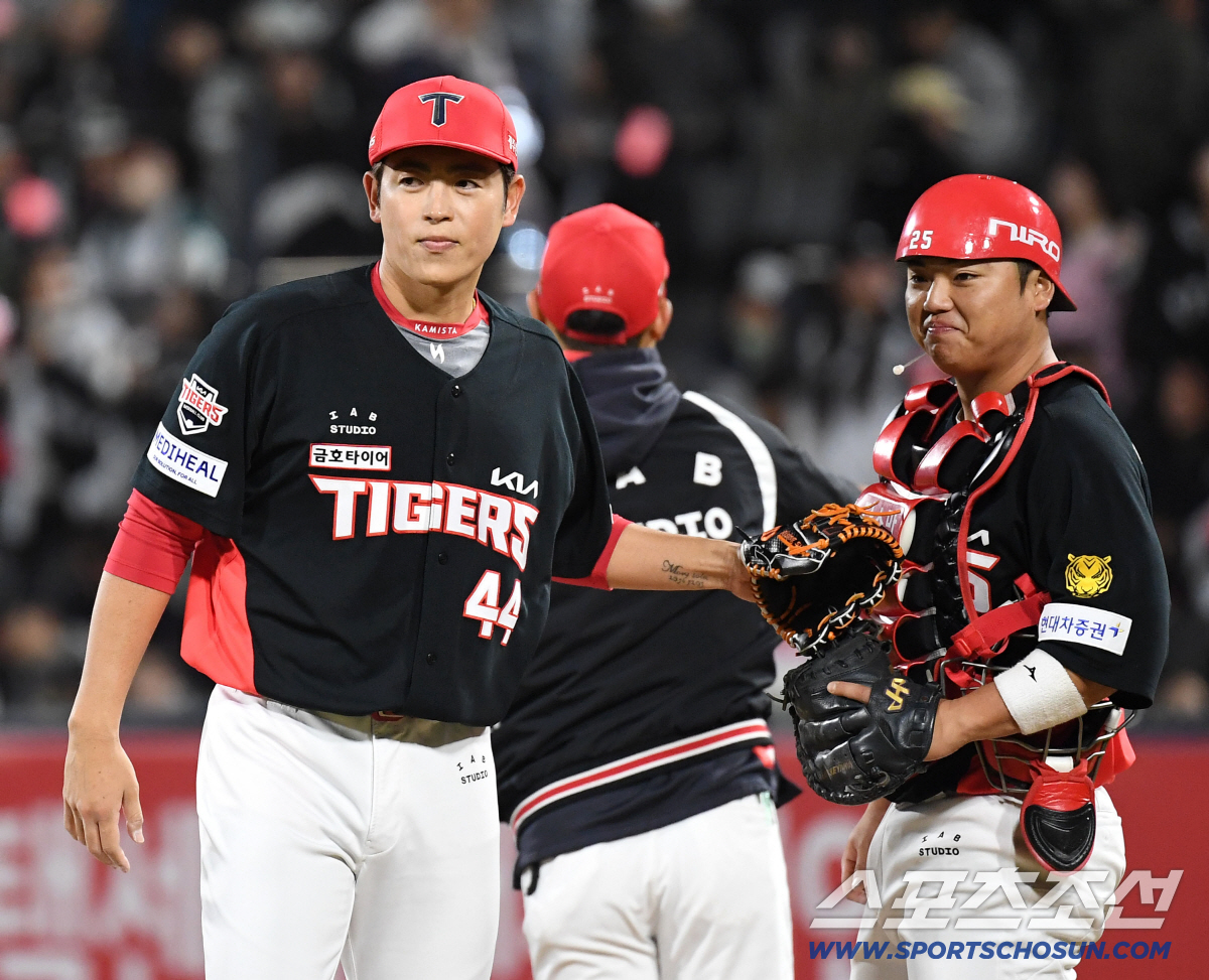 21일 수원 케이티위즈파크에서 열린 KT와 KIA의 경기. 6회 마운드를 내려오는 KIA 이태양. 수원=송정헌 기자 songs@sportschosun.com/2026.04.21/