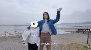 한가인, 상위1% 영재 딸 잡는 '현실 엄마' 교육법..."똑똑하다는데 찡찡대지마"