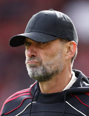 깜짝 소식! "손흥민은 세계 최고 선수" 무리뉴vs"쏘니 영입 실패, 가장 후회" 클롭, 레알 마드리드 감독직 두고 경쟁 '활활'