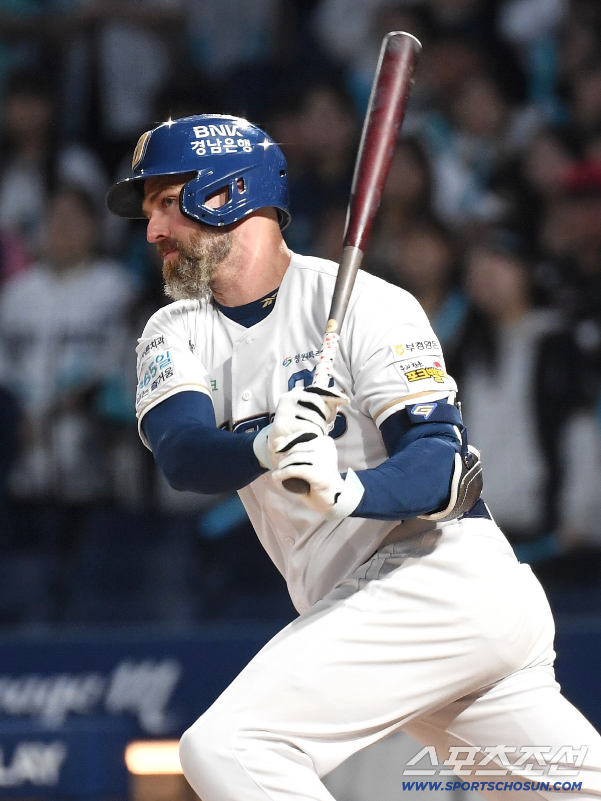 30일 창원 NC파크에서 열린 NC와 KIA의 경기. 타격하는 NC 데이비슨. 창원=송정헌 기자 songs@sportschosun.com/2026.04.30/