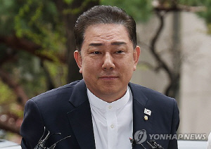 엇갈리는 정황…지선 앞두고 '열 달째' 김병기 수사 결론 못내려