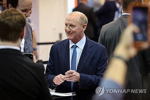 버핏 후계 버크셔 CEO "행동나설 시장 혼란 기회 찾아올 것"