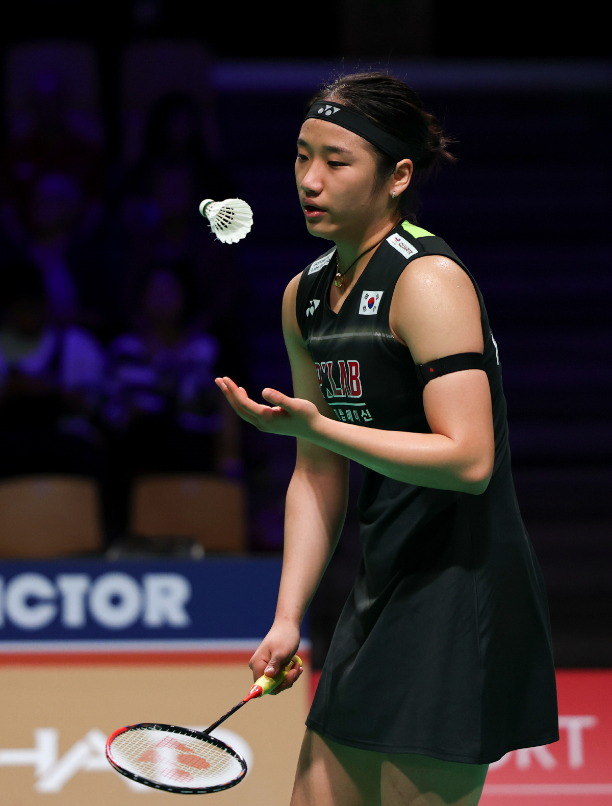 (260502) -- HORSENS, May 2, 2026 (Xinhua) -- An Se Young of South Korea reacts as she competes against Putri Kusuma Wardani of Indonesia in the singles match during the semifinal badminton match between Indonesia and South Korea at the BWF Uber Cup Finals in Horsens, Denmark, on May 2, 2026. (Xinhua/Wu Huiwo)