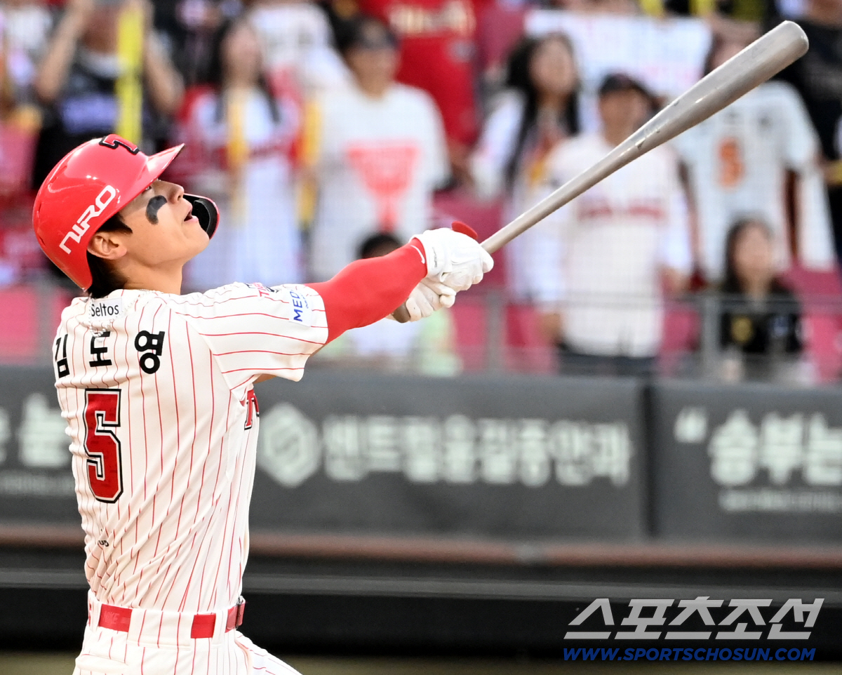25일 광주KIA챔피언스필드에서 열린 롯데와 KIA의 경기. 타격을 하는 KIA 김도영. 광주=허상욱 기자 wook@sportschosun.com/2026.04.25/