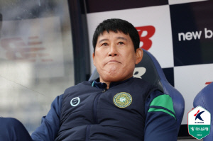 이랜드에 석패, '무패 마감' 고정운 감독 "결국 힘이 부족했다"[현장 기자회견]