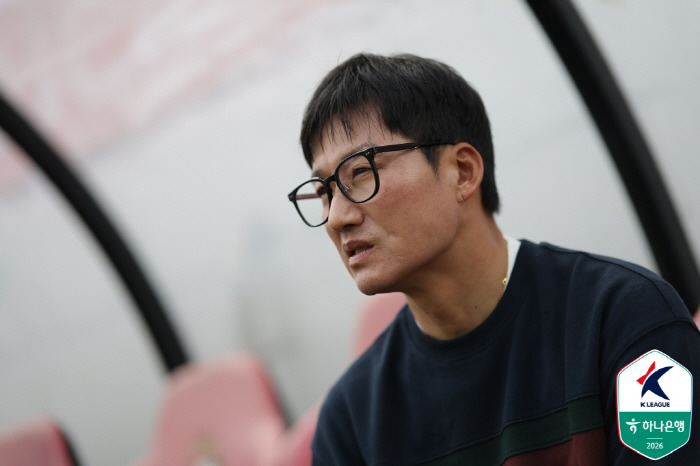 [현장인터뷰] '완벽 추구' 이정효 감독도 사람이었다, 깜짝 고백..."7시 경기인지 어제 알았다"