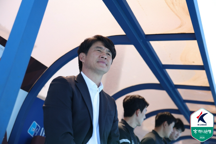 [현장인터뷰] 적으로 만나는 수원 삼성, '전설' 박건하 감독의 심정..."묘하다, 하지만 승리 위해 준비"