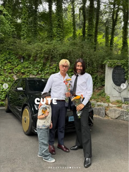 노홍철, 김태호 PD 아들 전격 공개..."수줍은 얼굴에 'CUTE' 스티커" 훈훈 포착