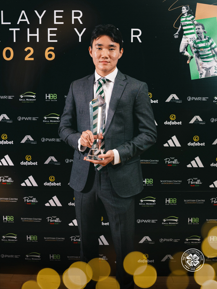 [오피셜]韓 축구 초대형 경사! 유럽 흔든 '특급 재능' 양현준, 잠재력 터졌다...셀틱 올해의 영플레이어-올해의 골 2관왕 쾌거 "모두 도와준 덕분"