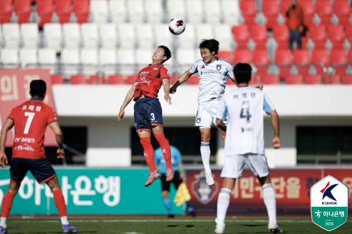 4경기 만에 '무승 탈출' 성공! 말컹-야고 터진 울산, 분위기 반전 성공...김천전 2-1 승리[K리그1 현장리뷰]
