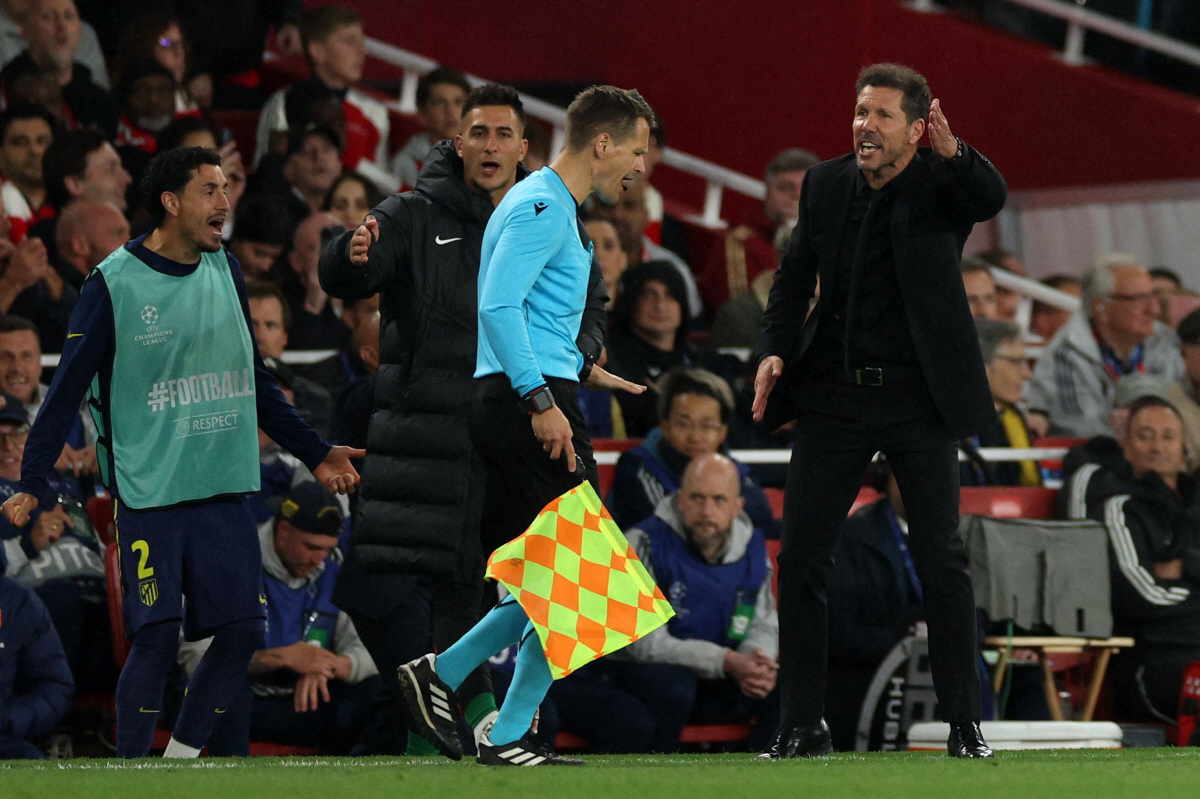 Atletico Madrid's Argentinian coach Diego Simeone reacts during the UEFA Champions League second-leg semi-final football match between Arsenal and Atletico Madrid at the Emirates Stadium in north London on May 5, 2026. (Photo by Adrian Dennis / AFP)