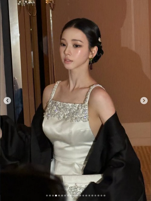 "카리나 보고 지수라니"…멧 갈라서 당한 황당 굴욕 '팬들 분노'