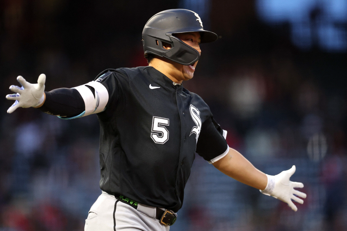 ANAHEIM, CALIFORNIA - MAY 04: Munetaka Murakami #5 of the Chicago White Sox reacts after hitting a two-run home run against the Los Angeles Angels during the fourth inning at Angel Stadium of Anaheim on May 04, 2026 in Anaheim, California. Luke Hales/Getty Images/AFP (Photo by Luke Hales / GETTY IMAGES NORTH AMERICA / Getty Images via AFP)