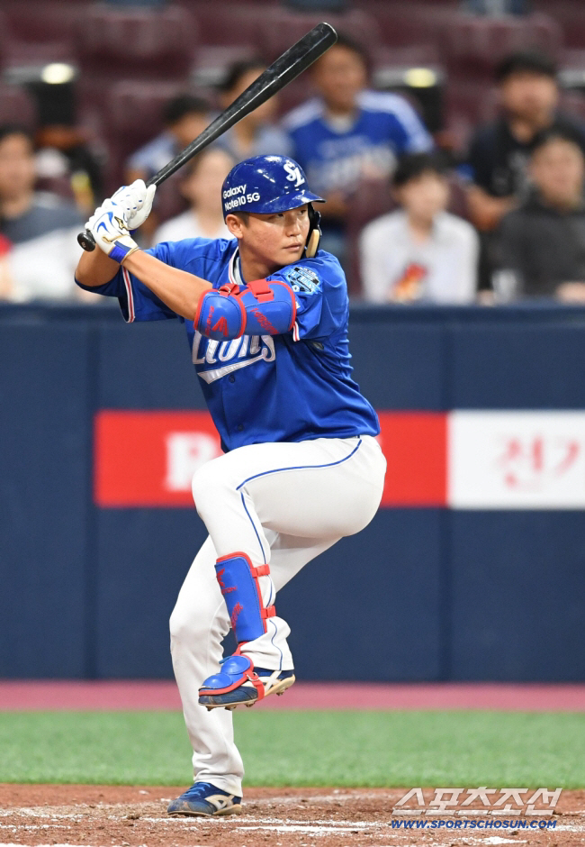 키움 히어로즈와 삼성 라이온즈의 2019 KBO 리그 경기가 5일 고척스카이돔에서 열렸다. 타격에 임하는 삼성 박계범. 고척돔=허상욱 기자 wook@sportschosun.com/2019.09.05/
