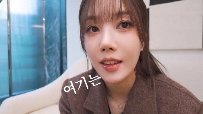 '24억 건물주' 권은비, 직접 변기 청소·설거지까지…"사장은 쉽지 않아"