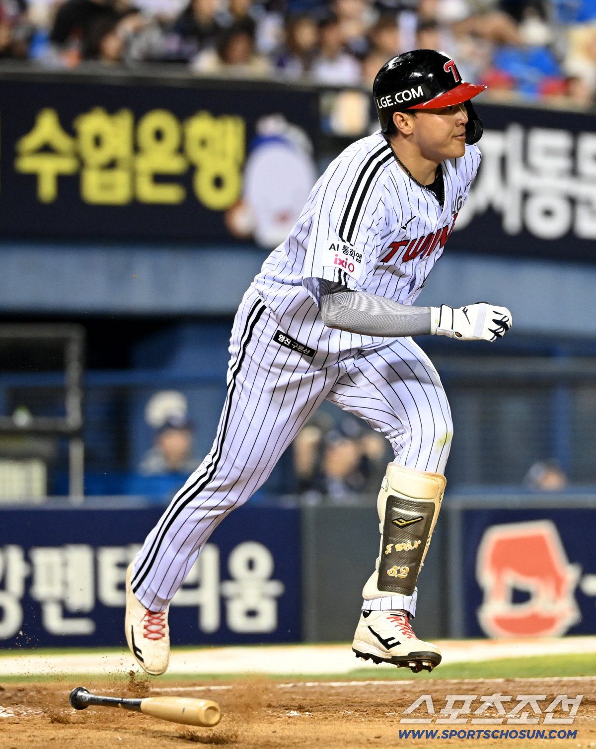 6일 잠실야구장에서 열린 두산과 LG의 경기. 7회말 이재원이 우중간 2루타를 치고 있다. 잠실=허상욱 기자 wook@sportschosun.com/2026.05.06/