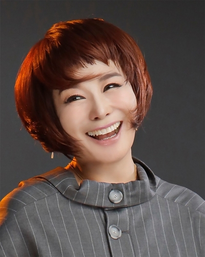 `효녀 가수` 현숙 "엄마 생각에 사회 소외된 곳 찾아다니죠"