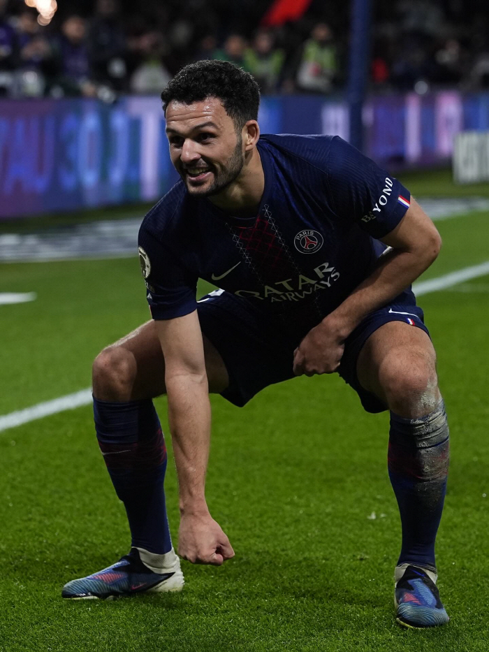 이강인보다 먼저 탈출! "올여름 떠날 예정" PSG, 여름 1호 방출 나온다..."유벤투스-바르셀로나 영입 적극적"