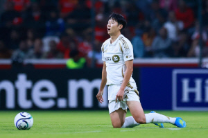 손흥민, 리그 도움 '단독 선두'→MVP 후보 철저히 외면당했다....MLS '공식' 랭킹, 이름조차 제외! "메시 고작 5위, 1위는 동부 지구 에이스"