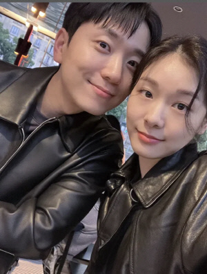 고우림, 김연아♥ 휴대폰 저장명은 벚꽃.."검소함에 반해 결혼 결심"