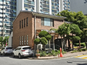 '밤새 안녕' 챙기는 78세 경로당 총무…고독사 막는 노노케어
