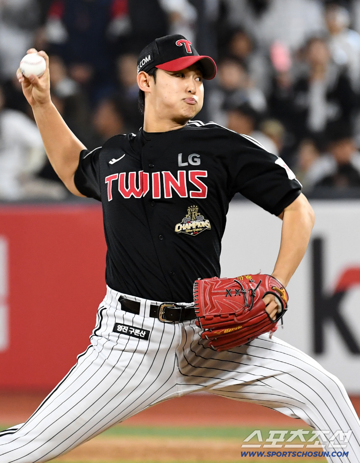 29일 수원KT위즈파크에서 열린 KT와 LG의 경기. LG 김영우가 역투하고 있다. 수원=박재만 기자 pjm@sportschosun.com/2026.04.29/