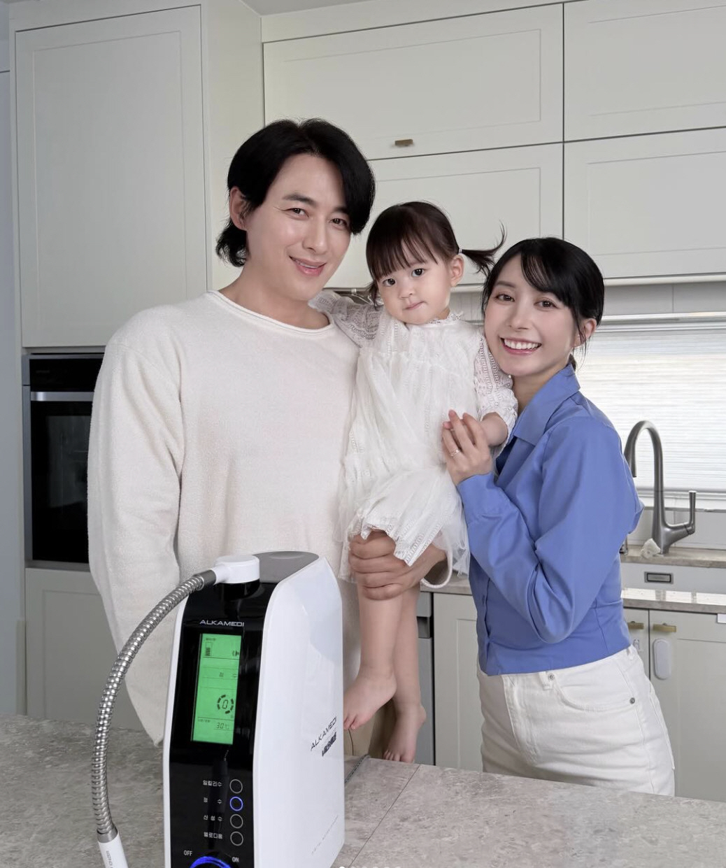 '이지훈♥' 아야네, '유난 육아' 논란에도 당당한 소신 "무염은 내 선택, 피해 안 줘"