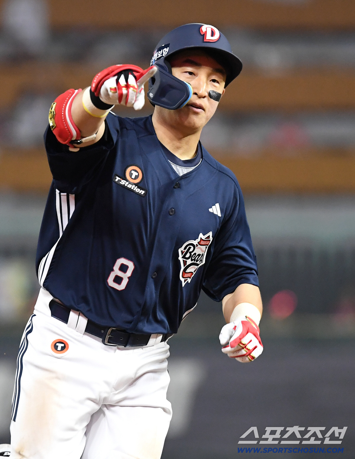 14일 인천 SSG랜더스필드에서 열린 SSG와 두산의 주중 3연전 첫 번째 경기. 4회 투런 홈런을 날린 두산 손아섭. 인천=송정헌 기자 songs@sportschosun.com/2026.04.14/