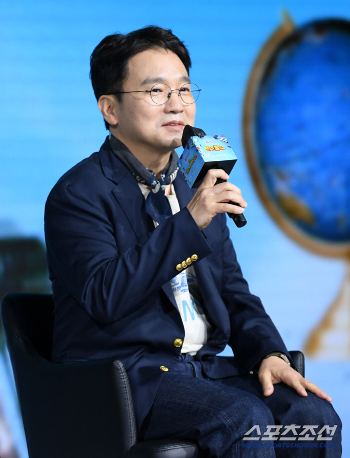 '원더풀스' 감독 "슈퍼히어로 로망 컸는데, 따뜻함까지 느낄 수 있어"