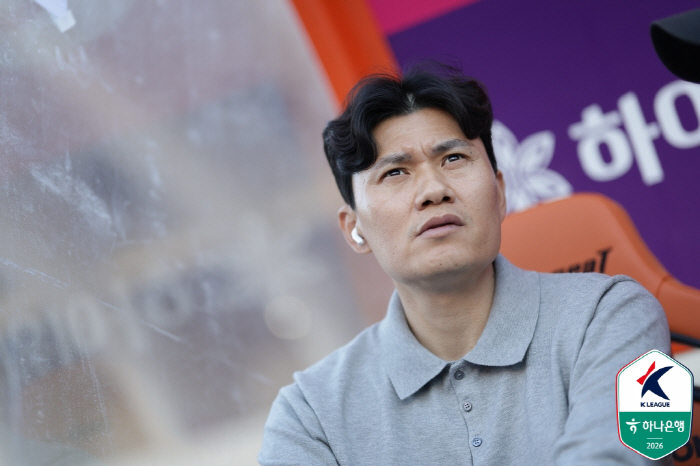 유병훈의 센터백 4명 전방 활용, 이영민의 윤빛가람 공격수 기용...아이디어는 내공의 힘에서 나온다
