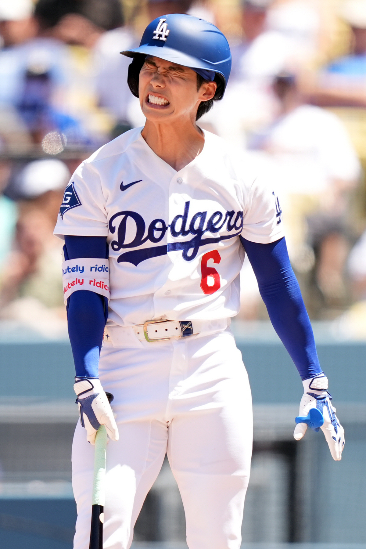Los Angeles Dodgers' Hyeseong Kim (6) reacts to a strike call while batting against the Miami Marlins during the sixth inning of a baseball game Wednesday, April 29, 2026, in Los Angeles. (AP Photo/Scott Strazzante)