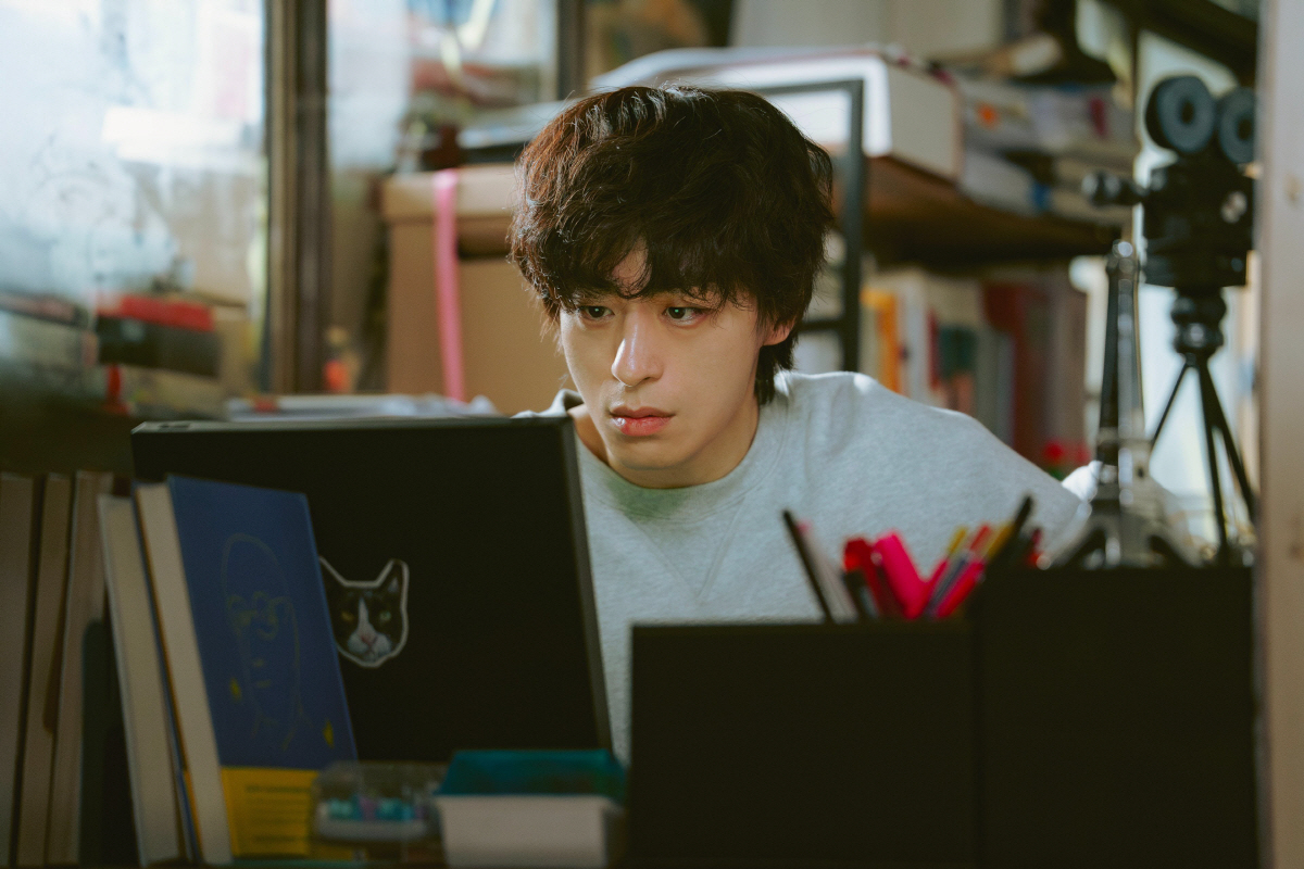 "리트머스지 같은 남자"…구교환, '모자무싸'를 가치 있게 만드는 말맛