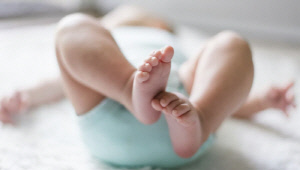 "돈 없어 치료 포기하려 했다"…희귀질환 딸 살리기 위해 아이 출산