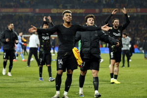 '이강인 부상 결장' PSG 리그1 5연패-14번째 정상 등극! 흐비차 결승골 폭발, 랑스 2-0 격파..UCL 우승만 남았다