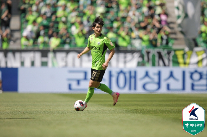 '북중미행 눈 앞' MF 김진규 "4년 전보다 기대되는 것 사실, 최선 다했기에 아쉬움 없어"[인터뷰]