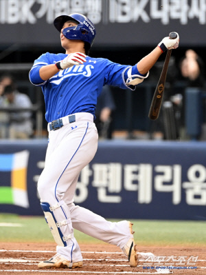'그냥 당겨버려' 박해민 없는 좌측 담장 밖으로 쾅쾅, 이재현 만루포→강민호 백투백, 단숨에 5-0