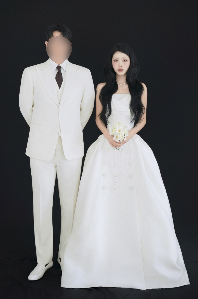 '최진실 딸' 최준희, '11살차' ♥남편에 절절 고백 "처음으로 내 옆 남아준 사람"[전문]