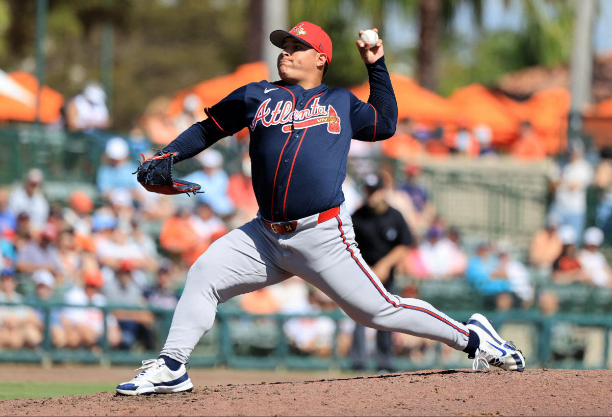Feb 28, 2026; Sarasota, Florida, USA; Atlanta Braves pitcher Jose Suarez (54) throws a pitch during the fifth inning against the Baltimore Orioles at Ed Smith Stadium. Mandatory Credit: Kim Klement Neitzel-Imagn Images