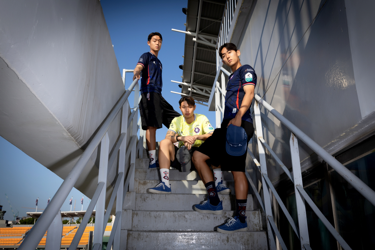 '정체성과 문화를 담았다' 충북청주FC, 마더그라운드와 'CONNNECTING' 협업 컬렉션