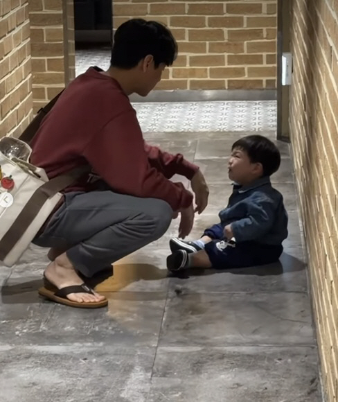 '윤남기 재혼' 이다은, 둘째 육아에 혼란 "바닥에 눕고 오열까지..매일이 전쟁"
