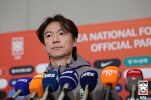 "내 살을 도려내는 것처럼 아팠다" 홍명보의 3번째 메이저대회 최종엔트리 발표 오후 4시 '초임박'…'깜짝·파격' 발탁 나올까
