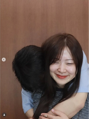 현커 된 박정민 출판사 김이사♥침착맨 김총무, 달달 백허그…럽스타 포착
