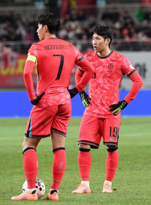 "손흥민, 이강인, 김민재" 韓 축구 명단만 봐도 '벌벌'...'다크호스' 체코 벌써 긴장했다, "한국 정말 만만치 않아"→팬들 "우린 3위나 해야 돼"