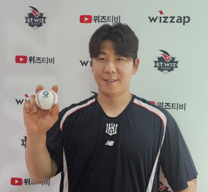 대타 성공률 '0.350'! 달인의 비결 "언제나 준비태세 → 실패는 빨리 잊는 편" [인터뷰]