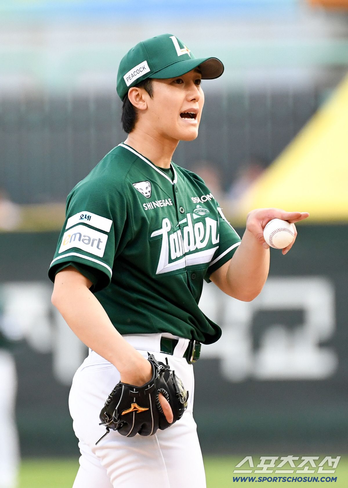 15일 인천SSG랜더스필드에서 열린 SSG와 LG의 경기. 1회 마운드에 오른 SSG 선발 긴지로. 인천=박재만 기자 pjm@sportschosun.com/2026.05.15/