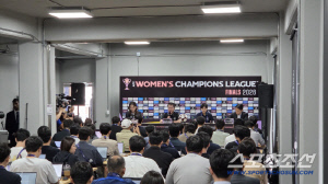 北'내고향' 향한 뜨거운 관심속 지소연 "한국서 이렇게 많은 취재진 처음...반드시 승리할것!"[亞여자챔스 기자회견 현장]