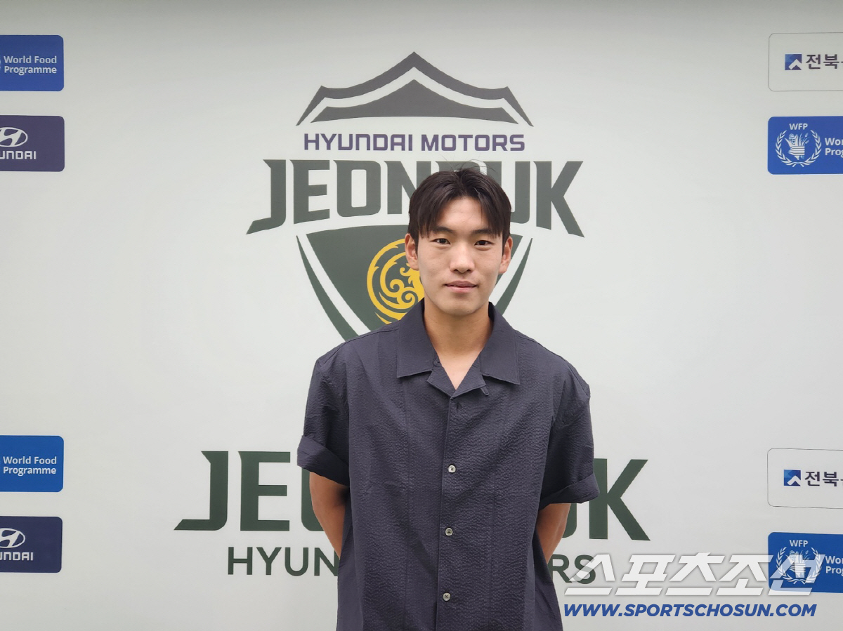 "(김)민재 형과 훈련하는 것 자체가 설렘"→"많이 배우고 와!" 홍명보호 '깜짝' 훈련 파트너의 기대감→'따뜻한' 응원