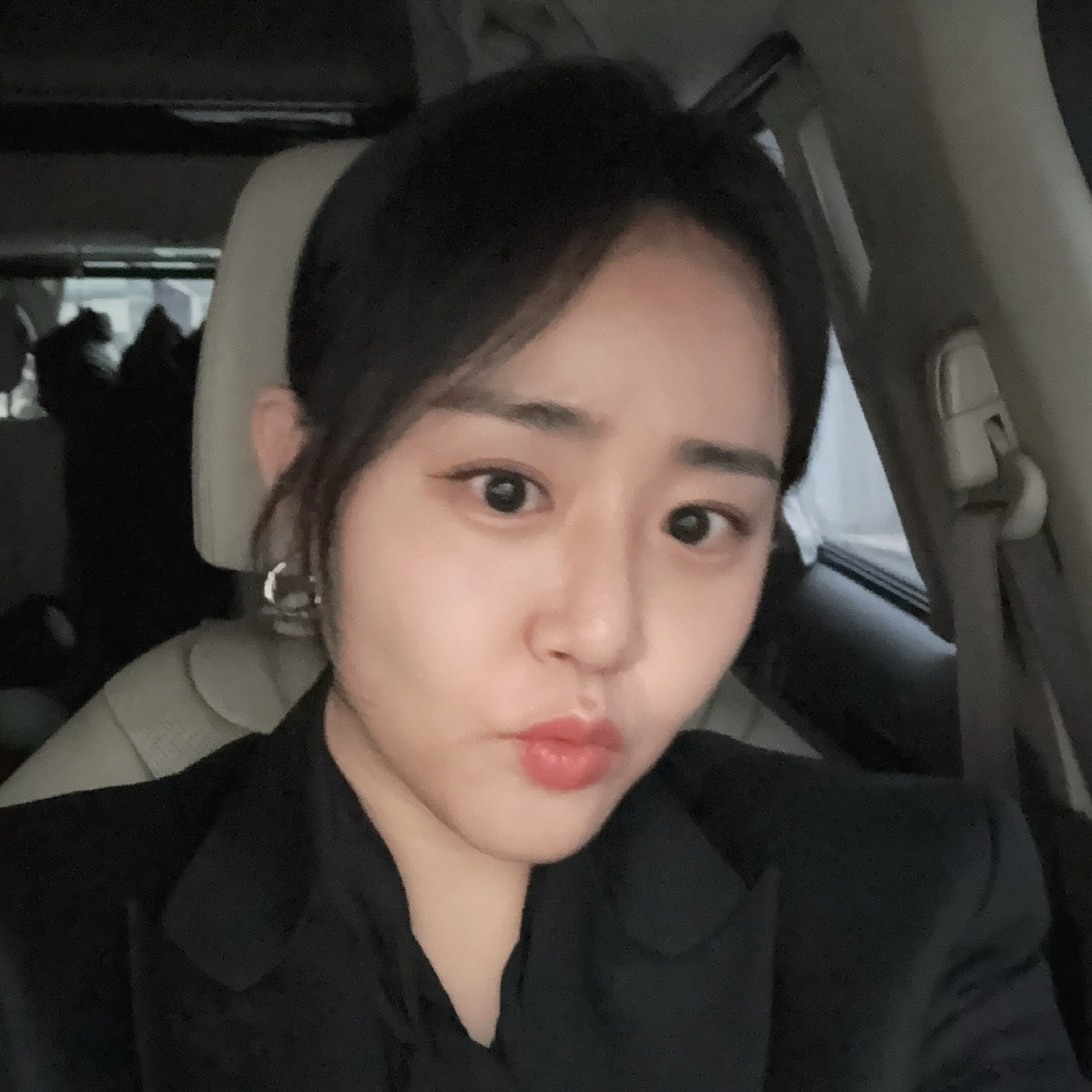 문근영, '유퀴즈' 출연 한달만 반쪽된 얼굴...'칼날 턱선'에 다이어트 고민 '무색'